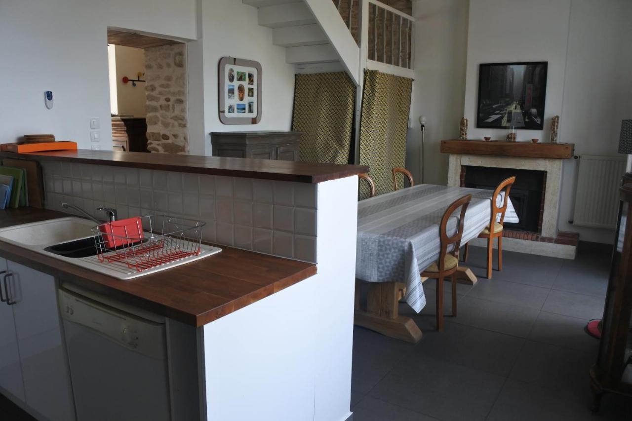 Maison De Village Spacieuse Et Confortable Le Gué-de-Velluire Dış mekan fotoğraf